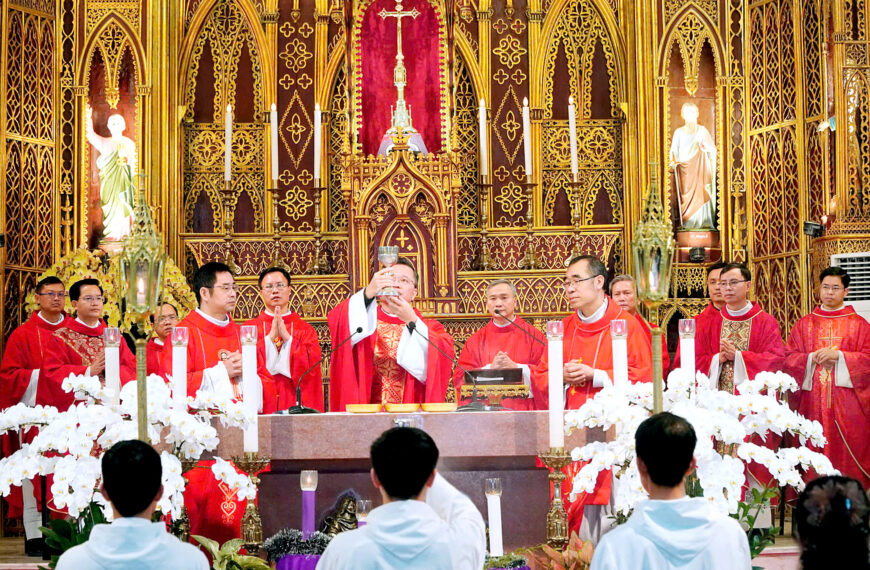 Giáo hạt Chính Tòa: Hành hương kính các Thánh Tử Đạo Việt Nam