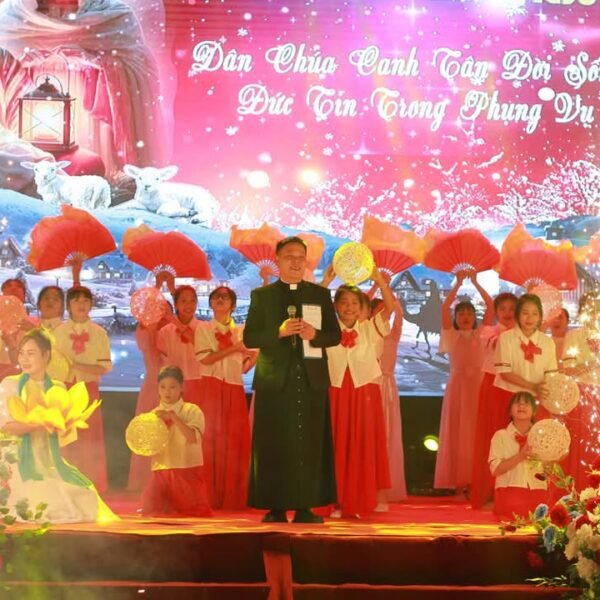 Giáo xứ Sở Kiện mừng Chúa Giáng sinh