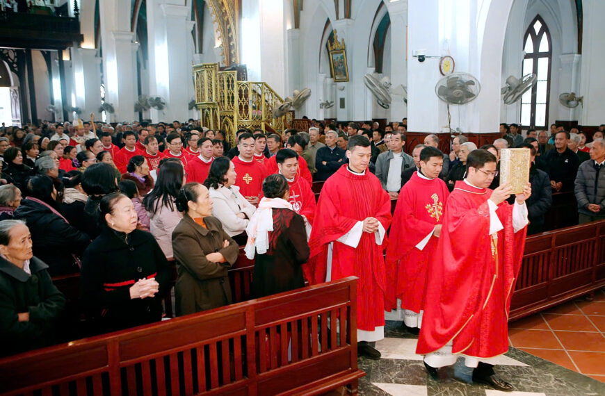 Giáo xứ Sở Kiện: Mừng kính hai Thánh Tử Đạo Quê hương