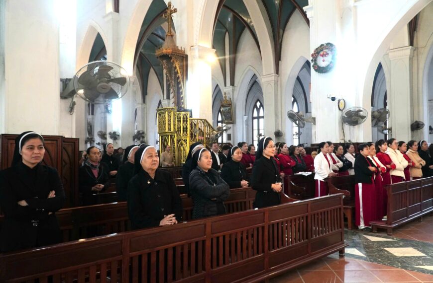 Dòng thời gian – Chúa luôn song hành