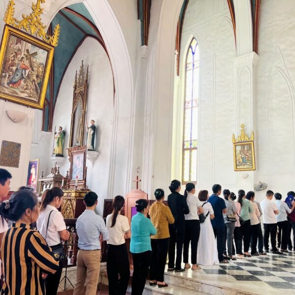 Giáo hạt Thanh Oai hành hương kính các…