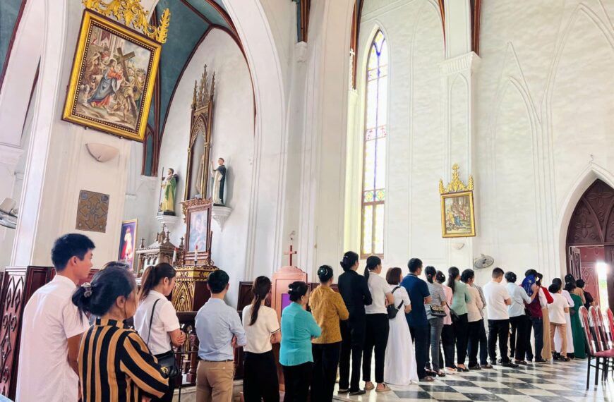 Giáo hạt Thanh Oai hành hương kính các…