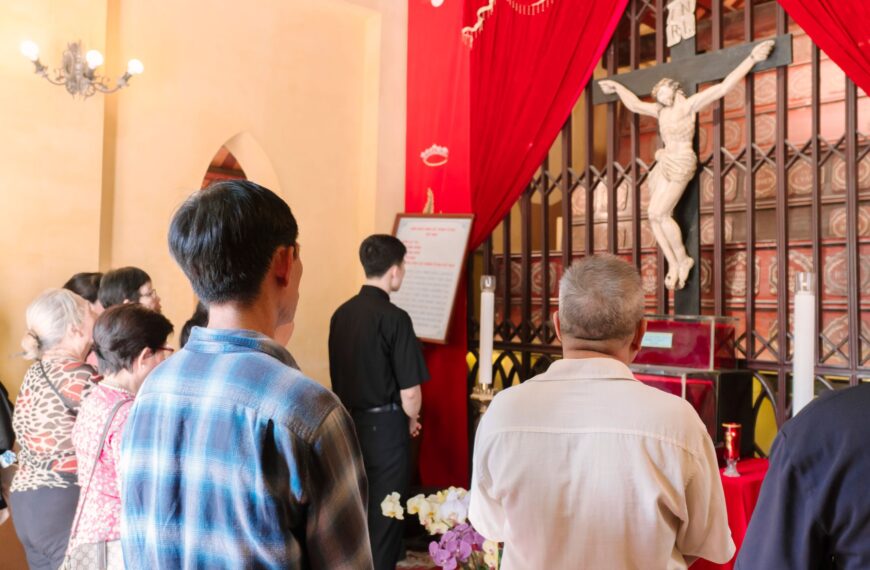 Đoàn hành hương Giáo phận Xuân Lộc hành&hellip;