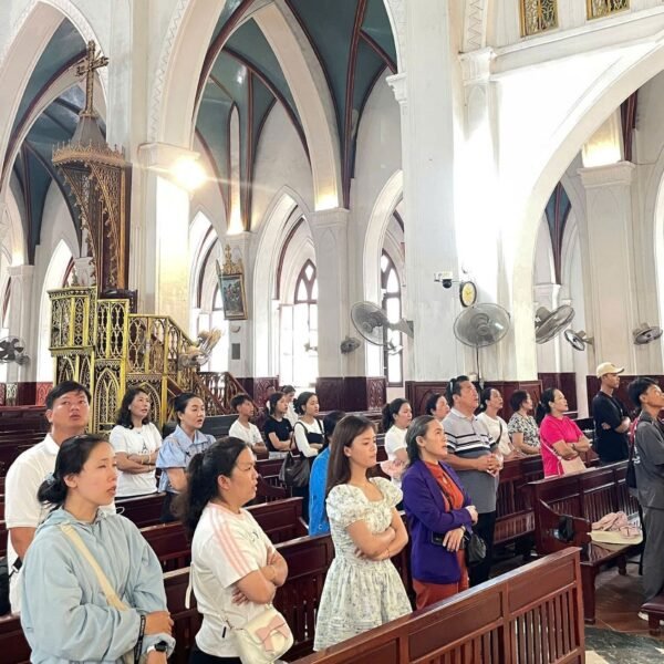 Đoàn hành hương Giáo xứ Đức Mẹ Hằng…