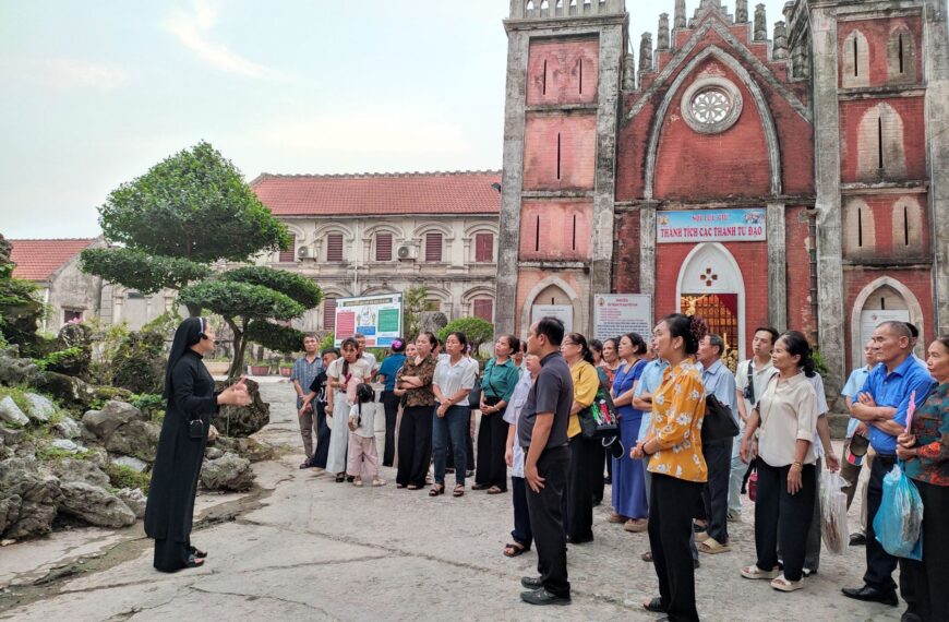 Giáo xứ La Phù hành hương Năm Thánh&hellip;