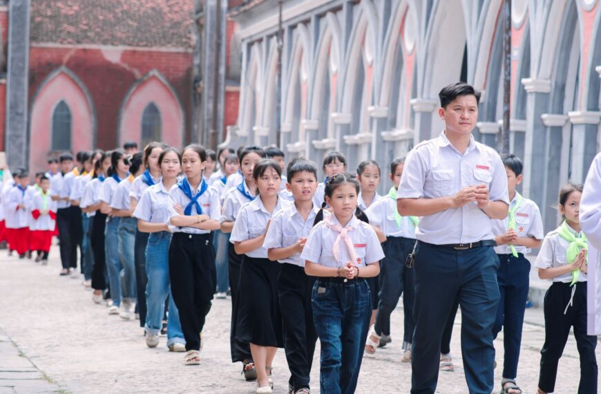 Thiếu nhi Thánh Thể Hiệp đoàn Thánh Ven&hellip;