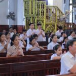 Ca đoàn Thiếu nhi và Giáo lý viên Giáo xứ Tương Nam hành hương Năm Thánh tại Sở Kiện