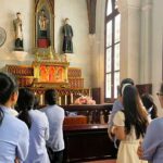 Quý Sơ Dòng Mến Thánh Giá Qui Nhơn kính viếng các Thánh Tử Đạo trong Năm Thánh
