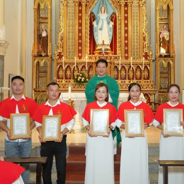 Thánh lễ ra mắt Hội sùng kính các&hellip;