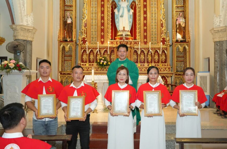 Thánh lễ ra mắt Hội sùng kính các…