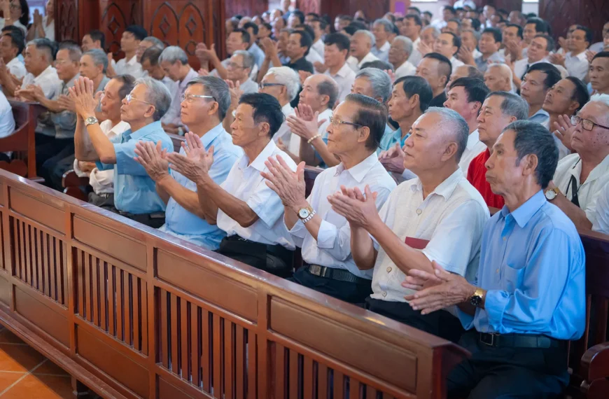 Năm Thánh dành cho các ban/hội đoàn nam…