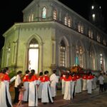 Giáo họ Võ Giang – Giáo xứ Sở Kiện hân hoan dâng kính Đức Mẹ tràng hoa Mân côi