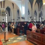 Đoàn tín hữu Philippines hành hương tại Tiểu Vương Cung Thánh Đường Sở Kiện