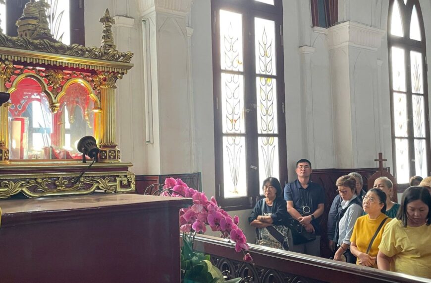 Đoàn tín hữu Indonesia hành hương kính viếng&hellip;