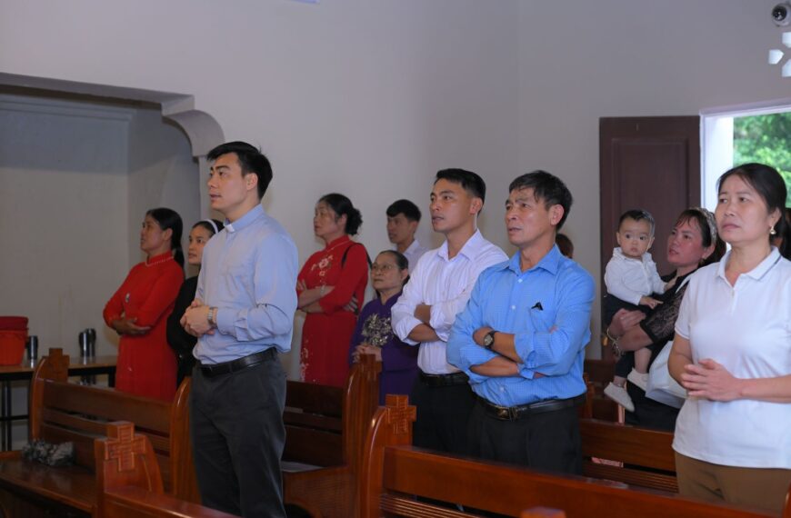 Giáo họ Ô Cách hành hương kính Các&hellip;