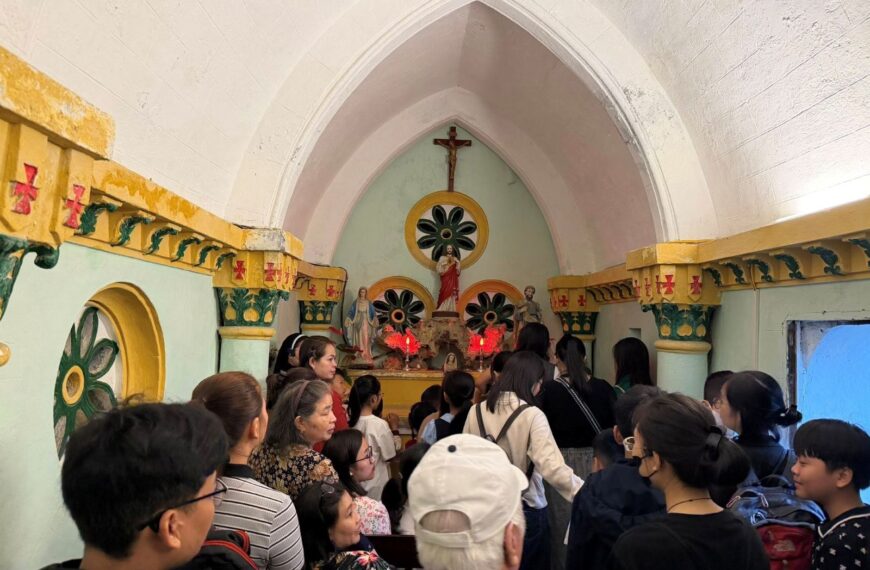 Giáo họ Trung Văn hành hương kính Các&hellip;