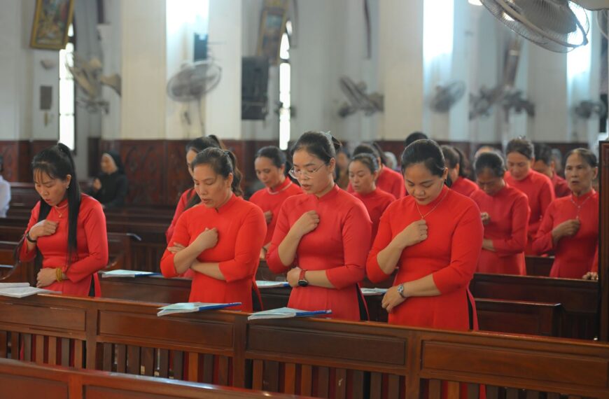 Ban Ca đoàn Giáo xứ Sở Kiện hành&hellip;