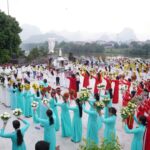 Dâng hoa đồng tiến kính Đức Mẹ Maria tại Giáo họ Tháp – Năm 2026