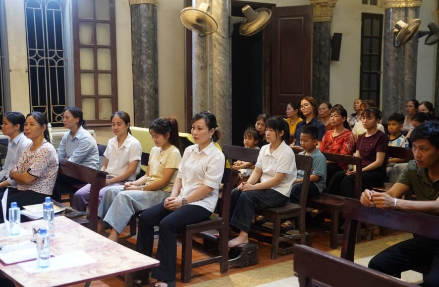 Họp phụ huynh khối Xưng tội rước lễ&hellip;