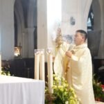 14 năm hồng ân linh mục của Cha Giuse Phạm Đức Văn: “Tình thương Chúa đời đời con ca tụng”